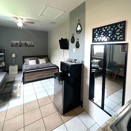 Lovely & Modern Room In Miami Cutler Ridge Εξωτερικό φωτογραφία